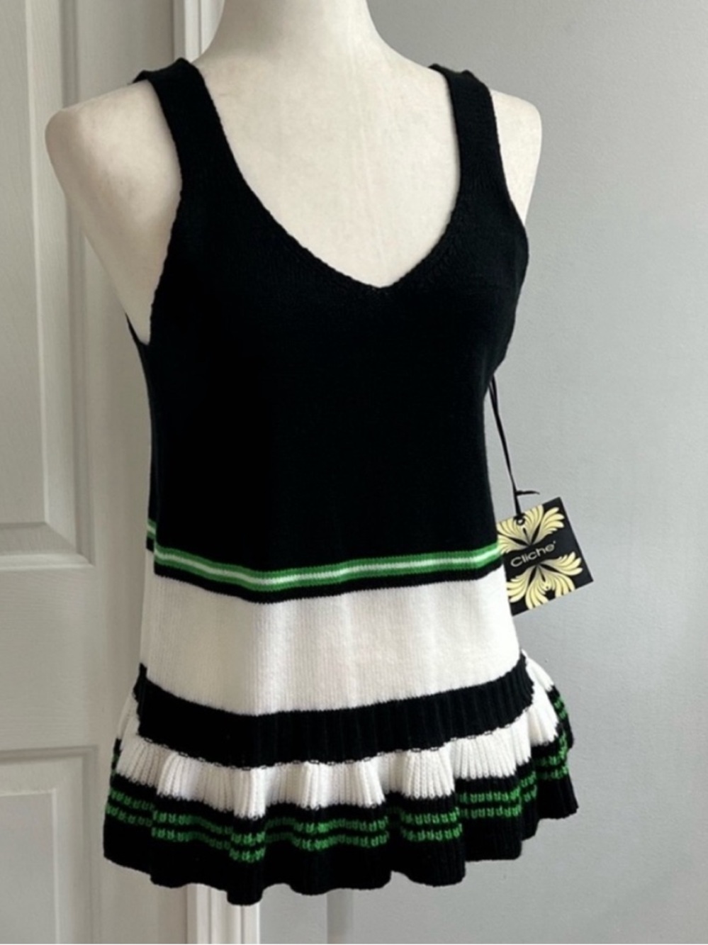 Cliché Black & White Tank Size M - Picture 2 of 7